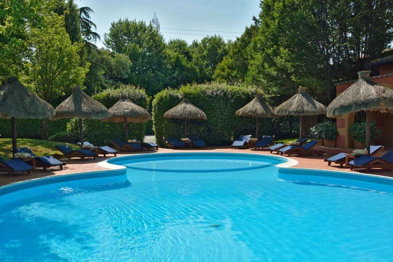 Calamidoro Hotel Calcinaia ภายนอก รูปภาพ